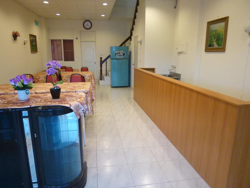 Sun Moon Star Hostel Budai Екстер'єр фото