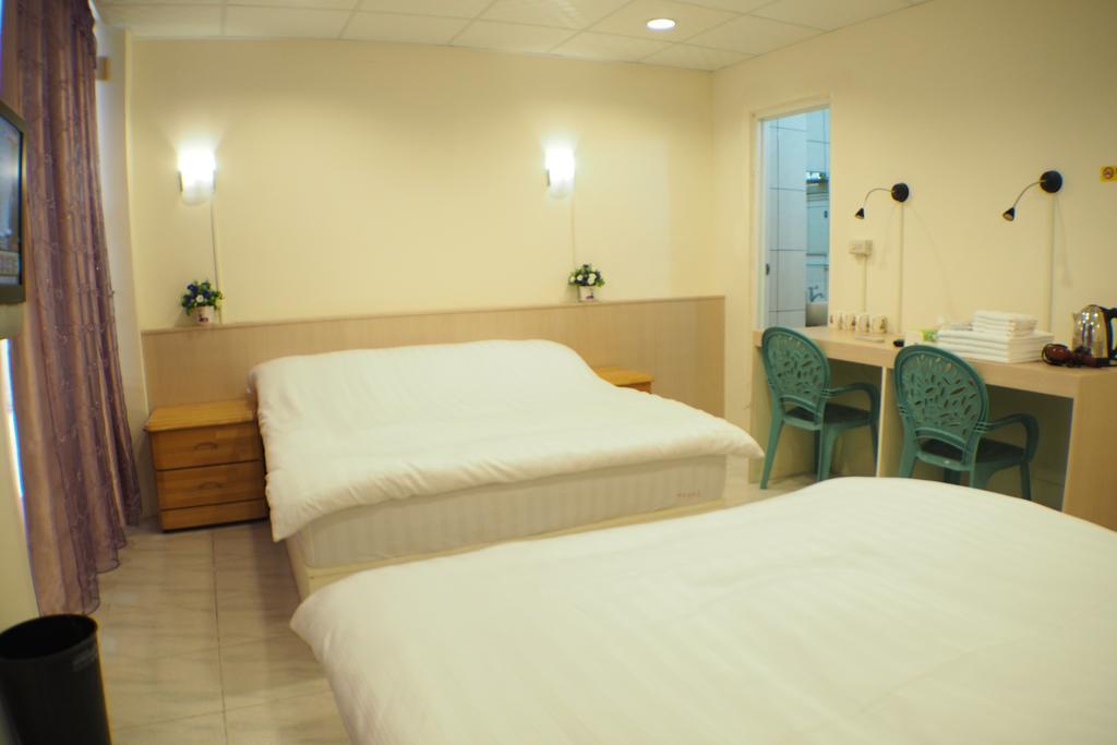 Sun Moon Star Hostel Budai Екстер'єр фото